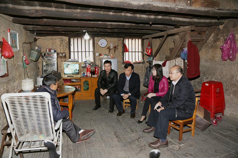 我院赴连州慰问扶贫户并开展义诊宣教活动